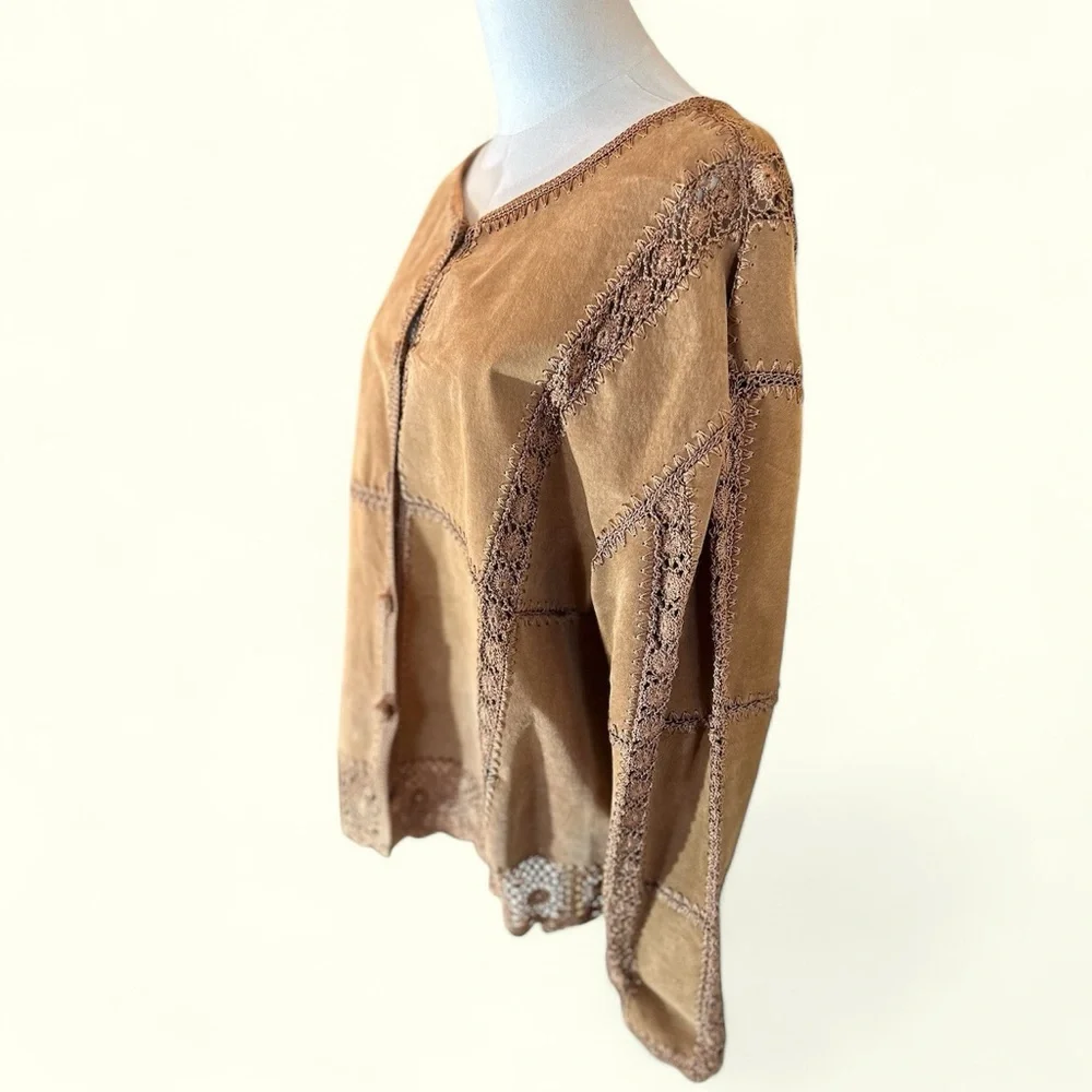 S.M.H vintage size 2X women’s leather$crochet jacket brown/ tan detailed sleeves